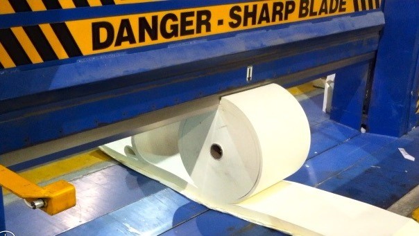 Recycling Equipment Inc. #12088S, 120" W x 88" H roll splitter, 20 HP hydraulic power pack, (2) 7" cylinders - Image 6