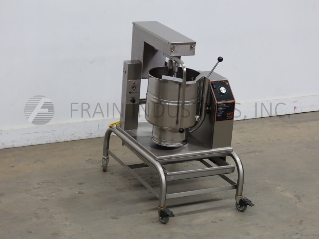 10 gallon Groen #TDB-40C, 316 Stainless Steel, open top, half jacketed kettle - Image 1