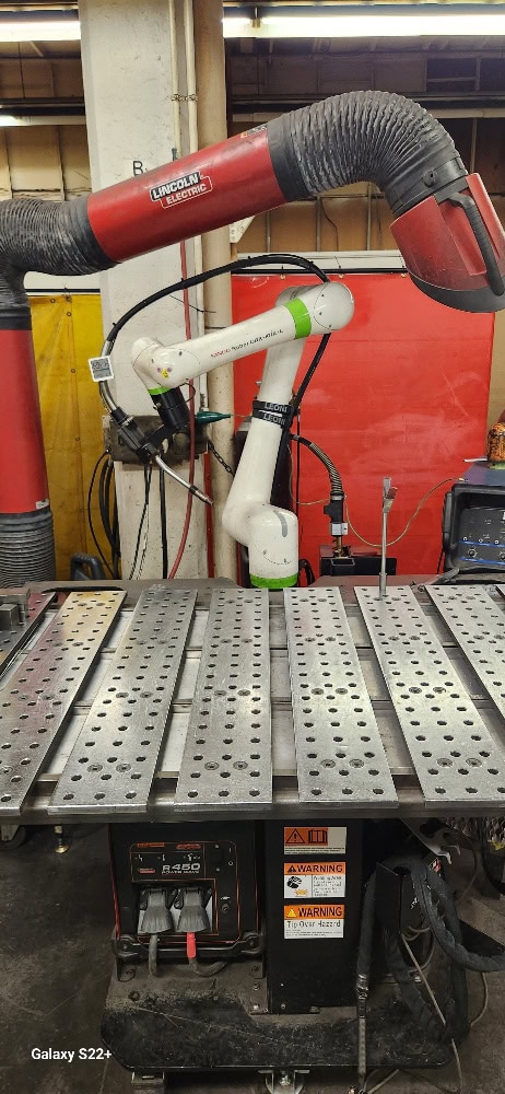Lincoln, Fab-Pak-Cabot-Guru, robotic welding cell, 6 axis, CRX 10IA/L w/ R-30IB & ctrller, 2021 - Image 4