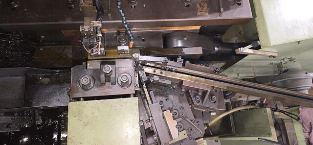 .47" x 5.91" Sanmei #THI-12R, Incline Thread Roller, 50-150 PPM, 18000 kgf Pressure, 15 kW - Image 8