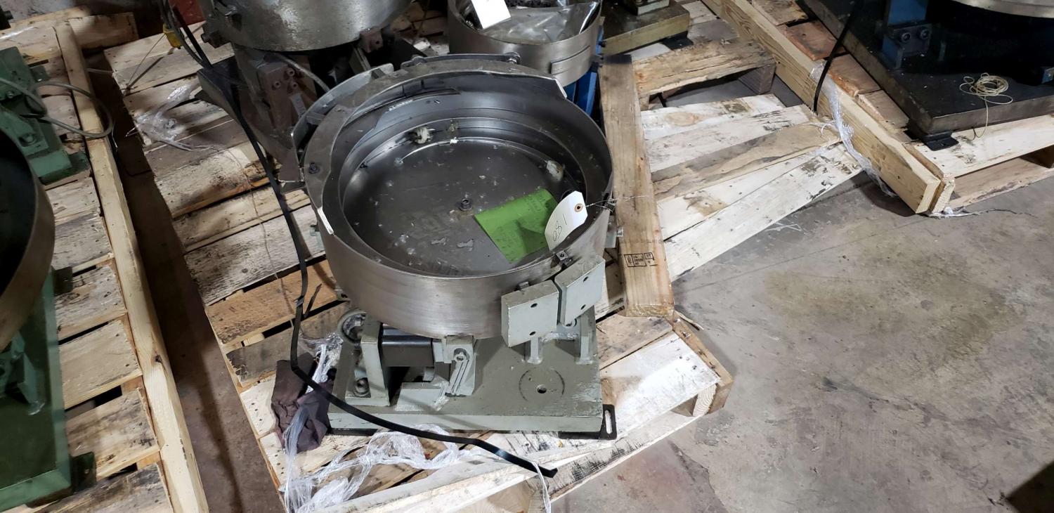 Feeder Bowl, clock wise direction, 4-25 mm capacity, 18" base, 19" depth, 13.5" discharge height, bolt part - Image 2