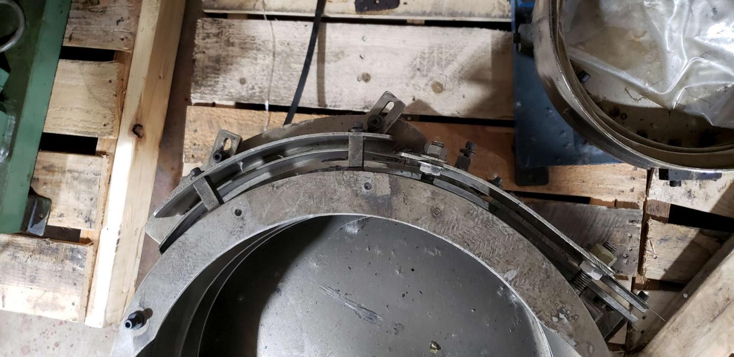 Feeder Bowl, clock wise direction, 4-25 mm capacity, 18" base, 19" depth, 13.5" discharge height, bolt part - Image 8