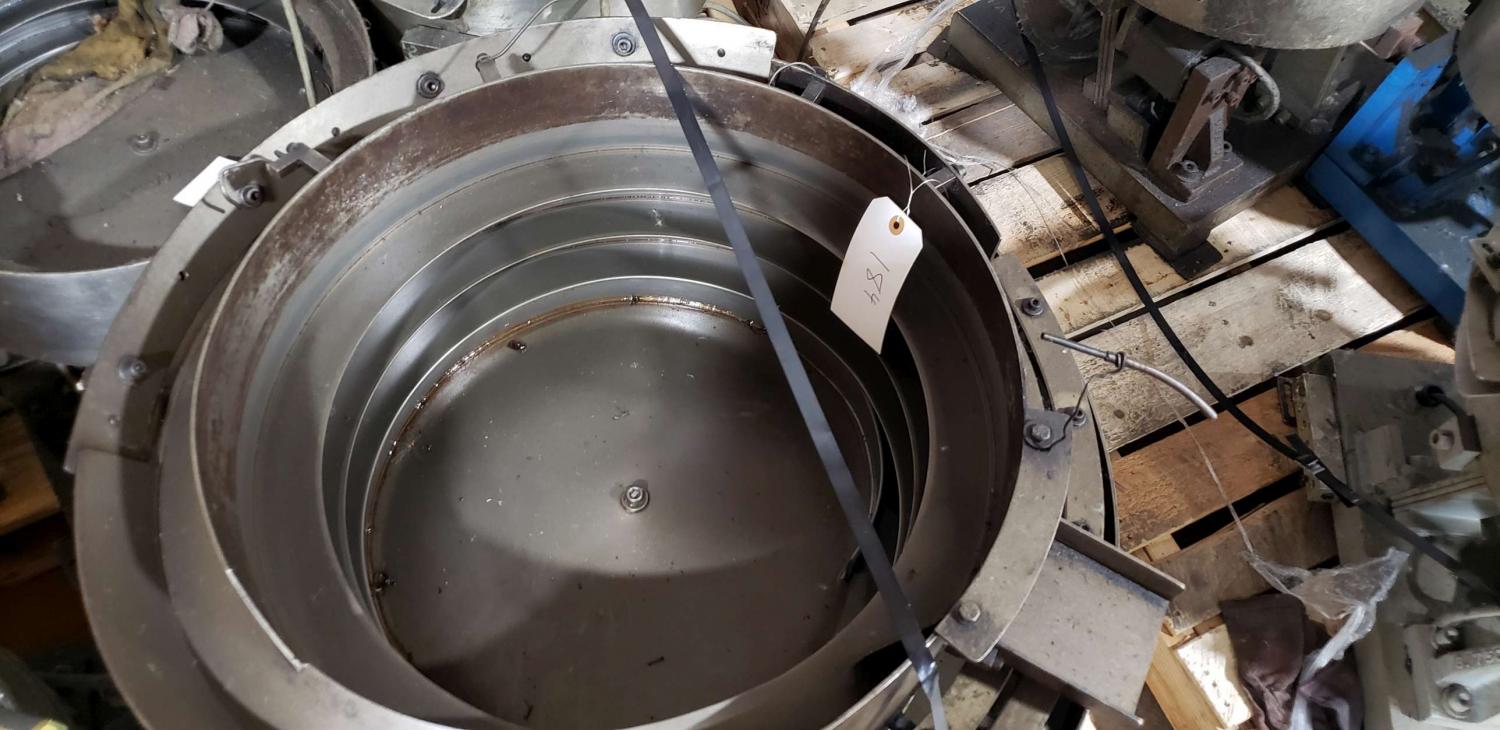 Feeder Bowl, clock wise direction, 12 mm max capacity, 21" base, 23" depth, 16" discharge height, bolt part - Image 1