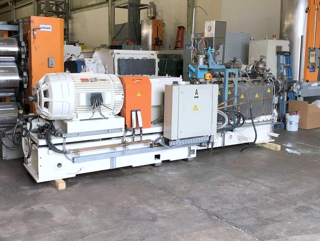 2.36" Berstorff, co-rotating twin screw extruder, 34:1 L/D ratio, 500 RPM screw speed, 200 HP Reliance VXS AC - Image 9