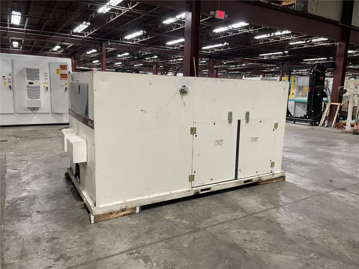 14" x 56" Cumberland #1456I, pull-roll granulator, 100 HP WEG Inverter Duty Motor, 3 knife open rotor, 2 bed - Image 2
