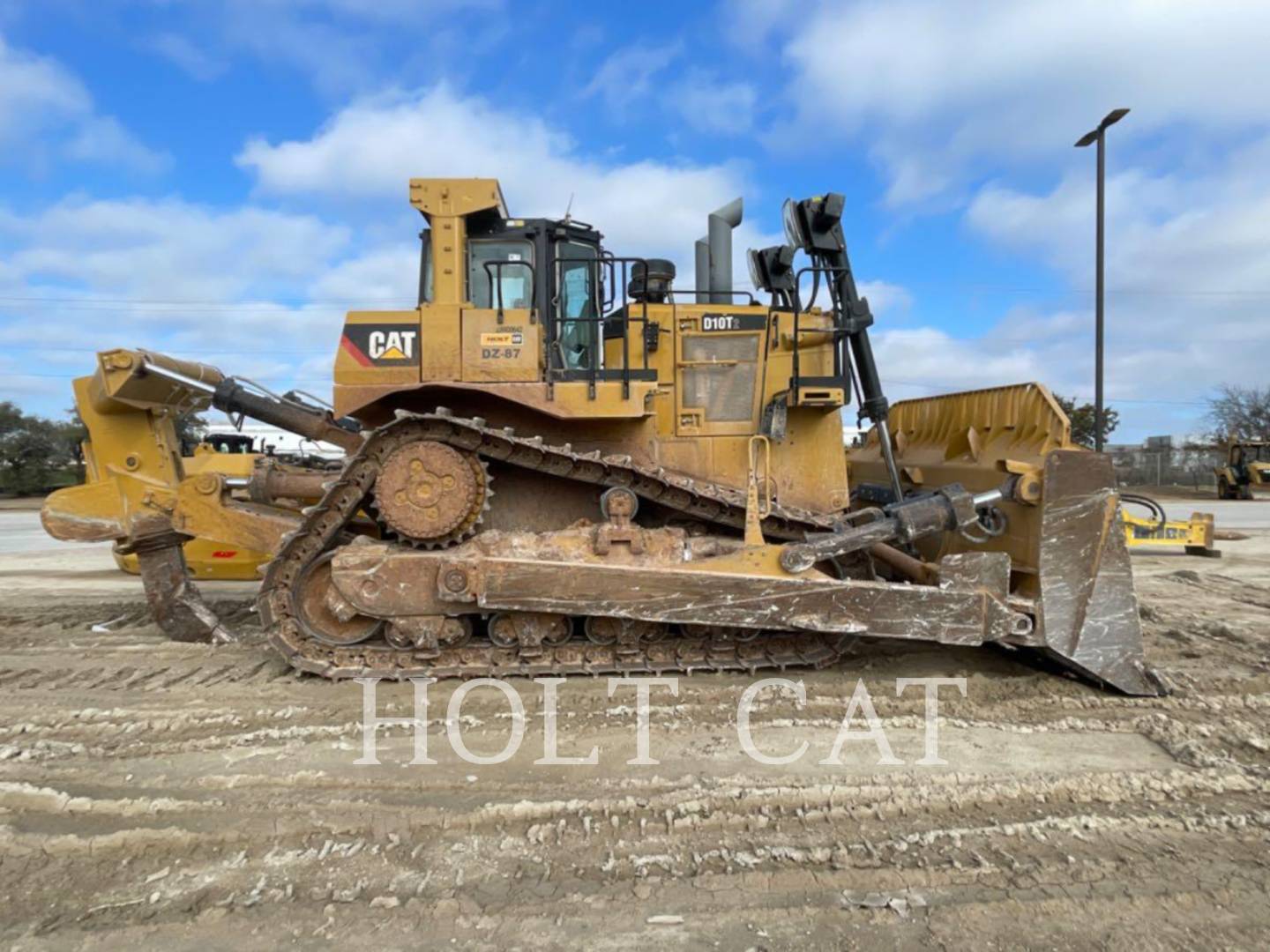 Caterpillar D10T, Crawler Dozer, 3506 hours, S/N: JJW00642, 2023 - Image 2