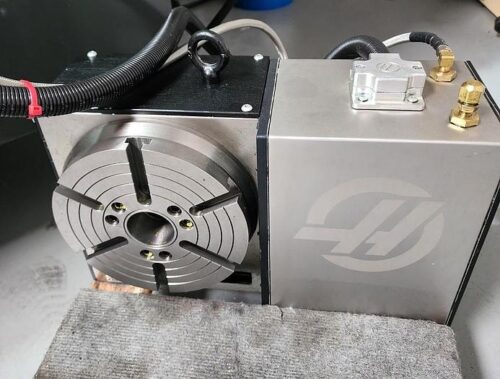 Haas #VF-3, CNC vertical machining center, 20 automatic tool changer, 40" X, 20" Y, 25" Z, 8100 RPM, 300 psi - Image 2
