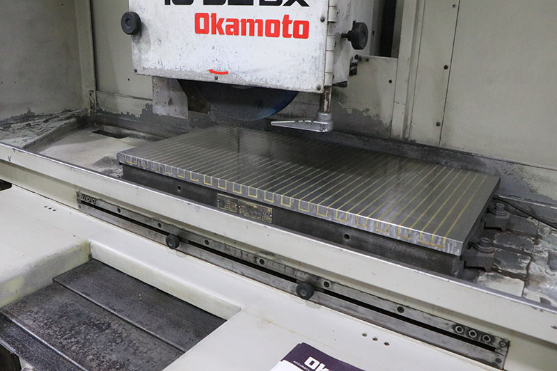 16" x 32" Okamoto #ACC-1632DX, automatic surface grinder, electro-magnetic chuck, variable hold chuck - Image 5