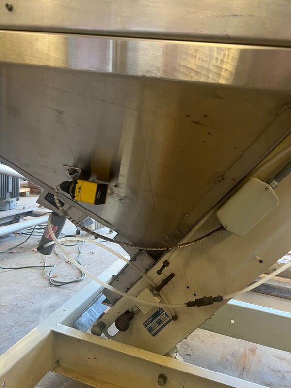 8" wide x 10' long, Hoppmann Corp #EP, Inclined H Belt Conveyor, Stainless Steel parts, Carbon Steel frame - Image 7