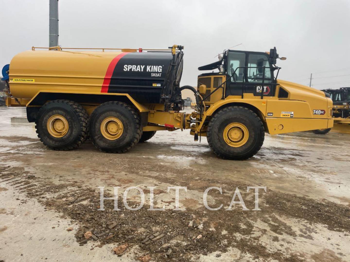 Caterpillar W00 740, Water Truck, 1637 hours, S/N: 3T805453, 2023 - Image 2