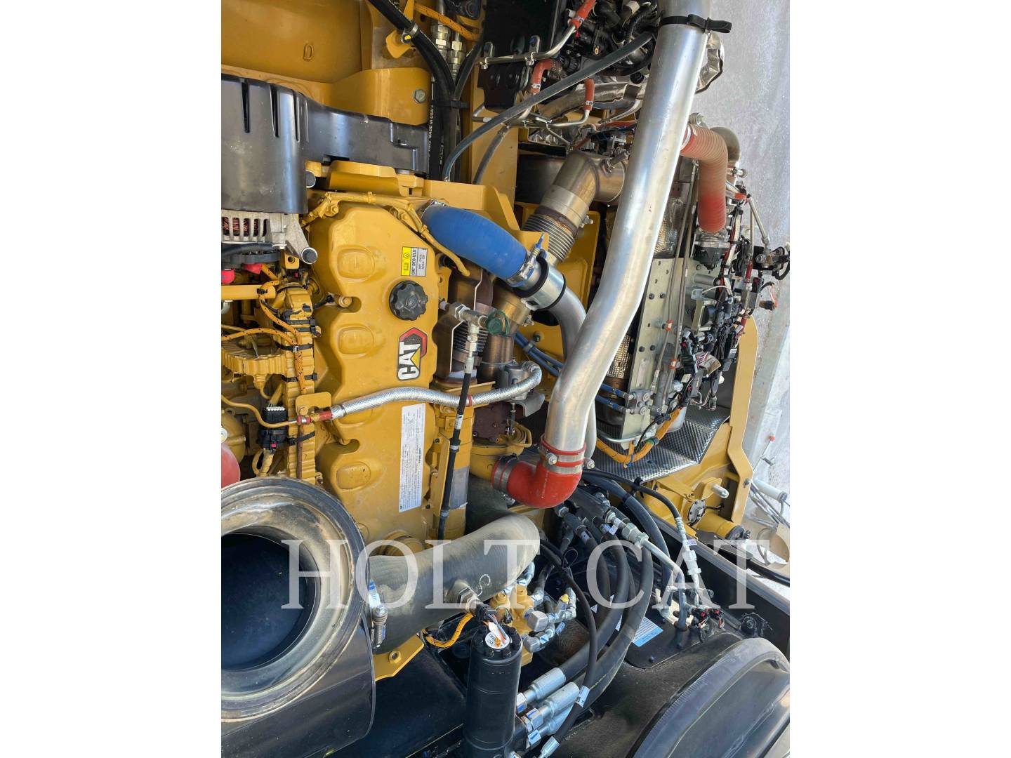 Caterpillar W00 725, Water Truck, 2189 hours, S/N: 3T900747, 2022 - Image 7