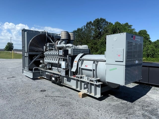 2500 kW MTU #2500SXC6DT2, Generator, 4160 Volts, 2009 - Image 1