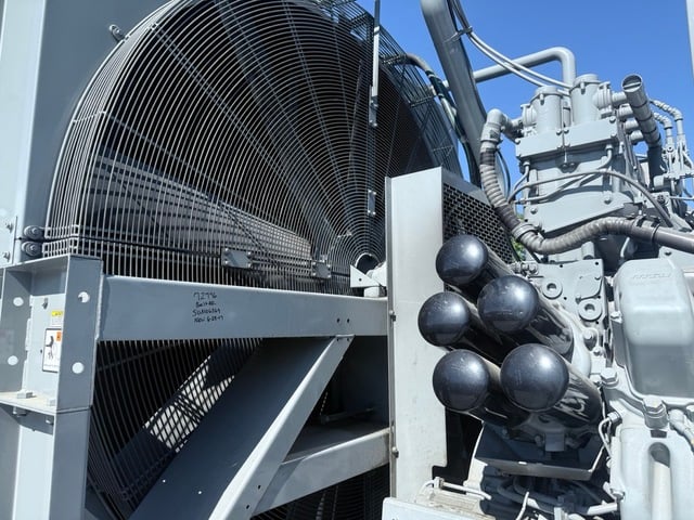 2500 kW MTU #2500SXC6DT2, Generator, 4160 Volts, 2009 - Image 10