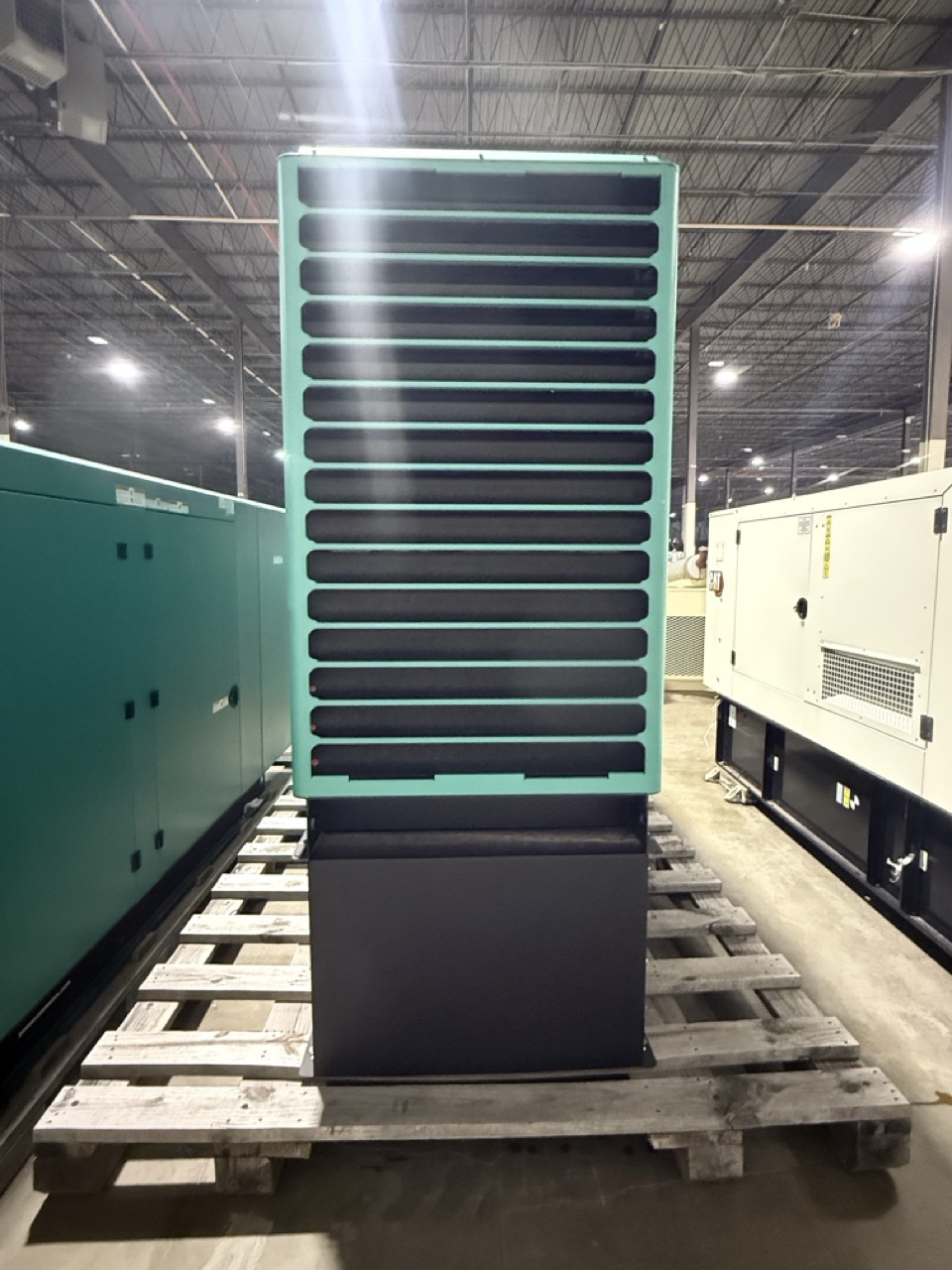 125 kW Cummins #C125D6D, Diesel Generator, 480 Volts, sound attenuated enclosure, base tank, 2023 - Image 9