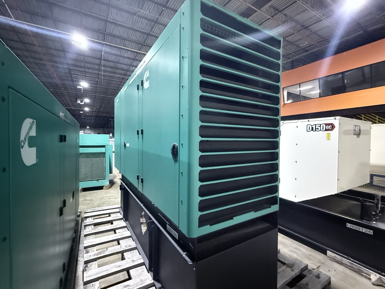 125 kW Cummins #C125D6D, Diesel Generator, 480 Volts, sound attenuated enclosure, base tank, 2023 - Image 10