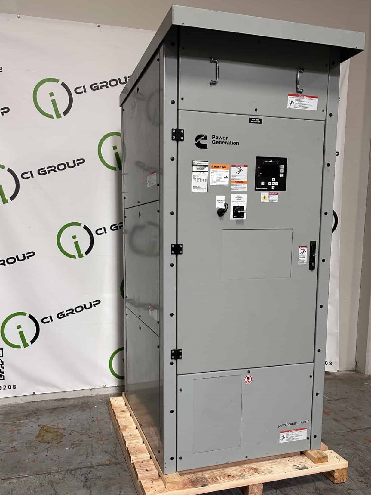 1200 Amp. Cummins #CXRE8, automatic transfer switch, 480 Volts, Nema 1, 2022 - Image 2