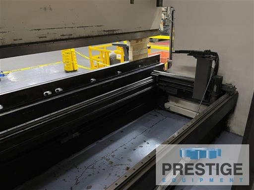 357 Ton, Bystronic #PR320x4100, 13.5'OA, 6-Axis Back Gauge, extended stroke, hydraulic upper/lower clamping - Image 3