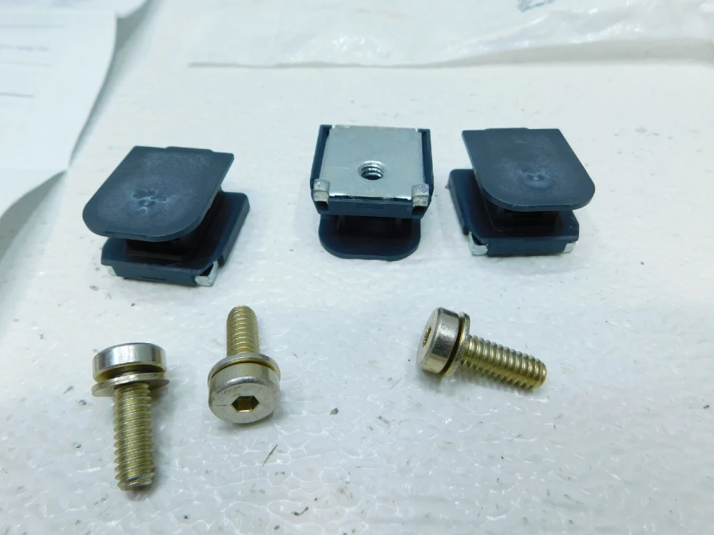 Schneider Electric, Circuit Breaker Terminal Nut Inserts, PowerPacT J, New - Image 3