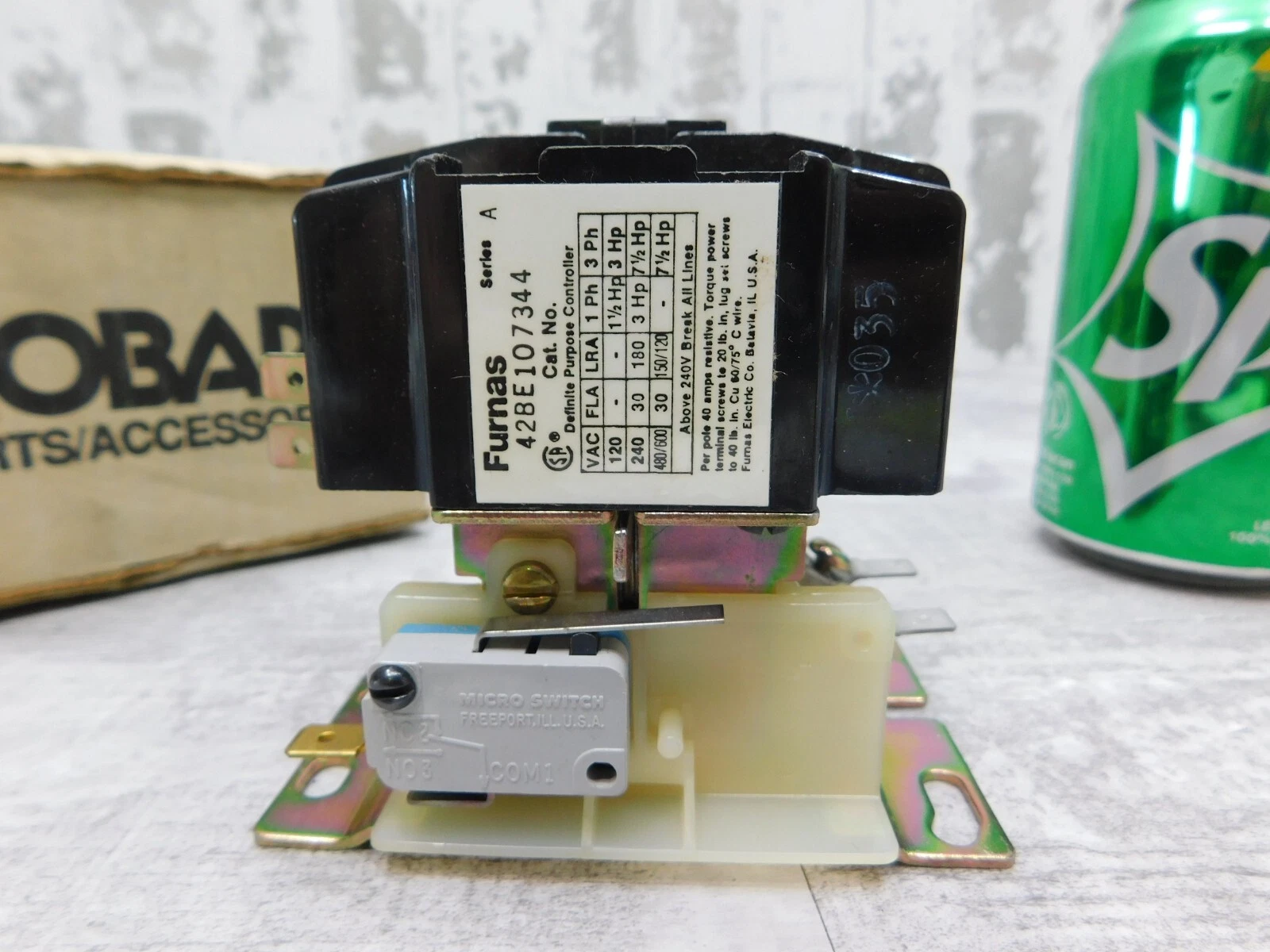 Furnas, Definite Purpose Controller Contactor, Series A, 1 & 3 Phase, 30 FLA, 1.5-7.5 HP, 120-600 V, New - Image 5