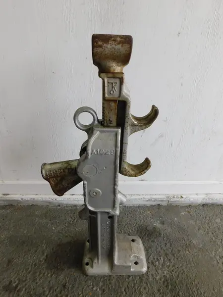 Mechanical Reel Jack, Simplex #A1029, Aluminum Housing, 10 Ton, 13" lift - Image 2