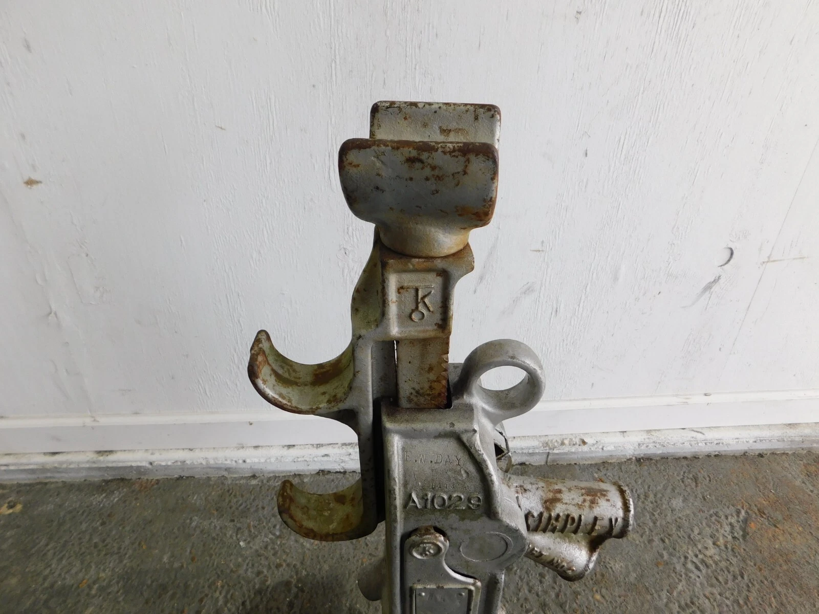 Mechanical Reel Jack, Simplex #A1029, Aluminum Housing, 10 Ton, 13" lift - Image 5