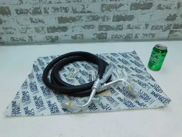 Hyundai #11LK-90062, Genuine Suction Hose Assembly, compatible w/9-series wheel loader HL770-9, HL770-9A - Image 1