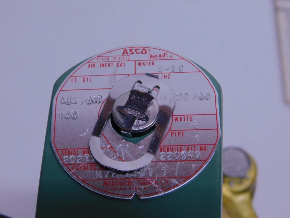 1" Asco #HV212301-1, Solenoid Valve, Brass, 2-Way, 1" NPT, 120 V, New - Image 3