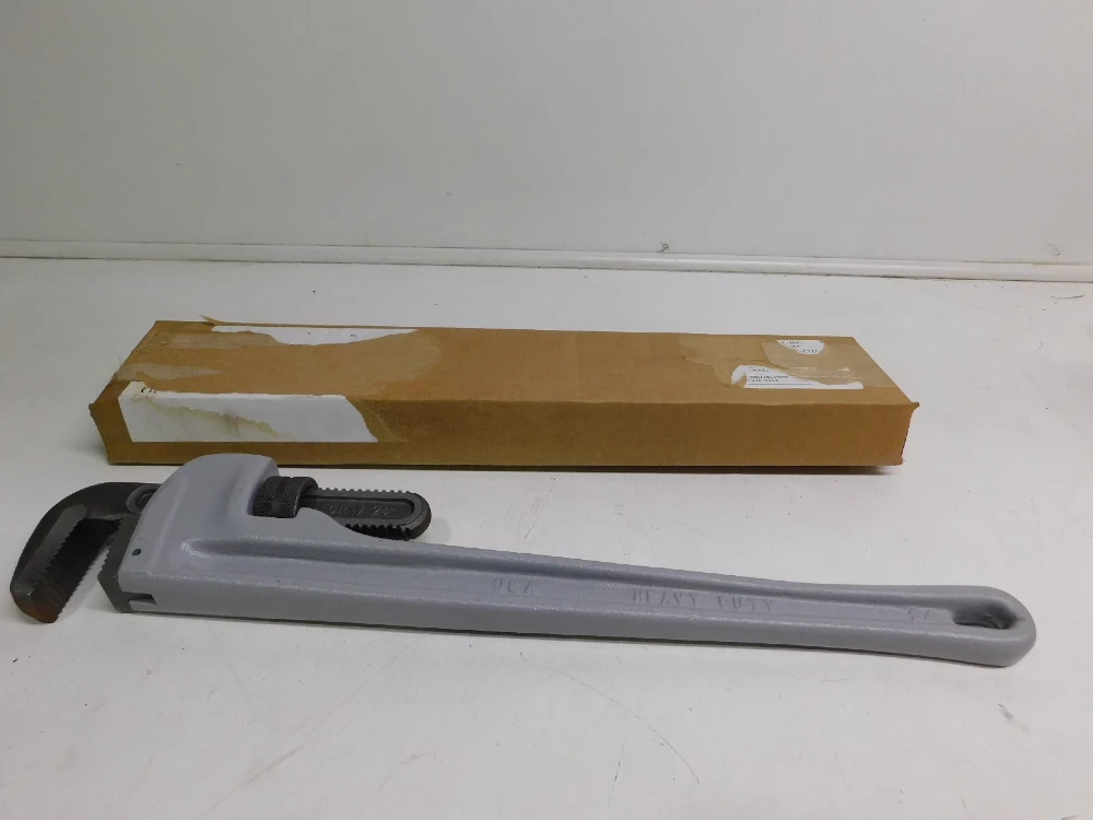 Berkley #BT-71024, Straight Pipe Wrench, Aluminum Handle, 24" long, 3" Pipe capacity, New - Image 1