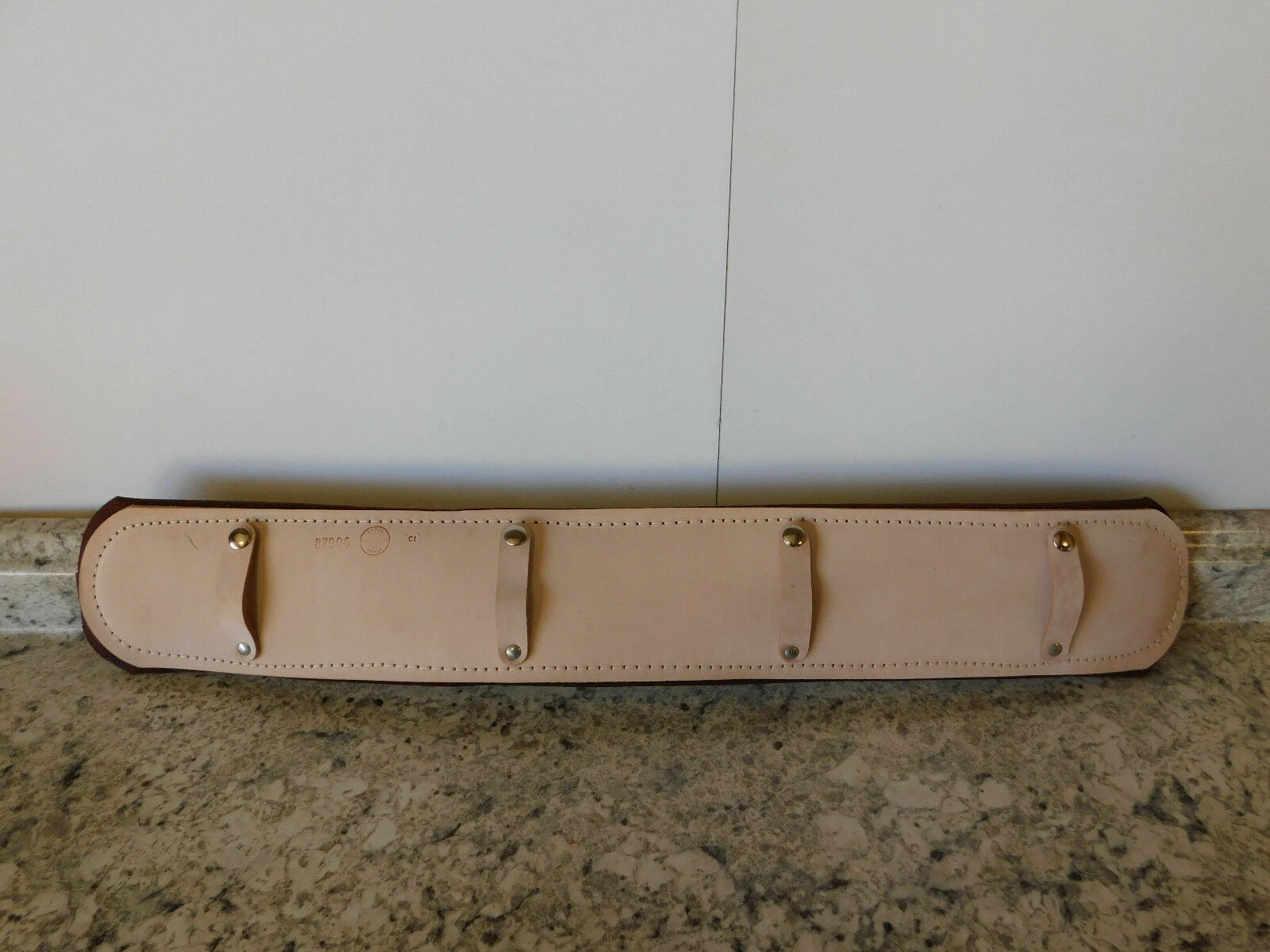 Klein Tools, Leather Cushion Belt Pad, 10 Qty., New - Image 3