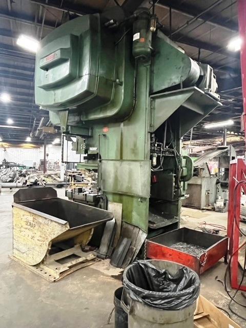 250 Ton, Bliss #C-250, OBI press, 10" stroke, 22" Shut Height, 4-1/2" adjustment, 25-50 SPM, 1980 - Image 2