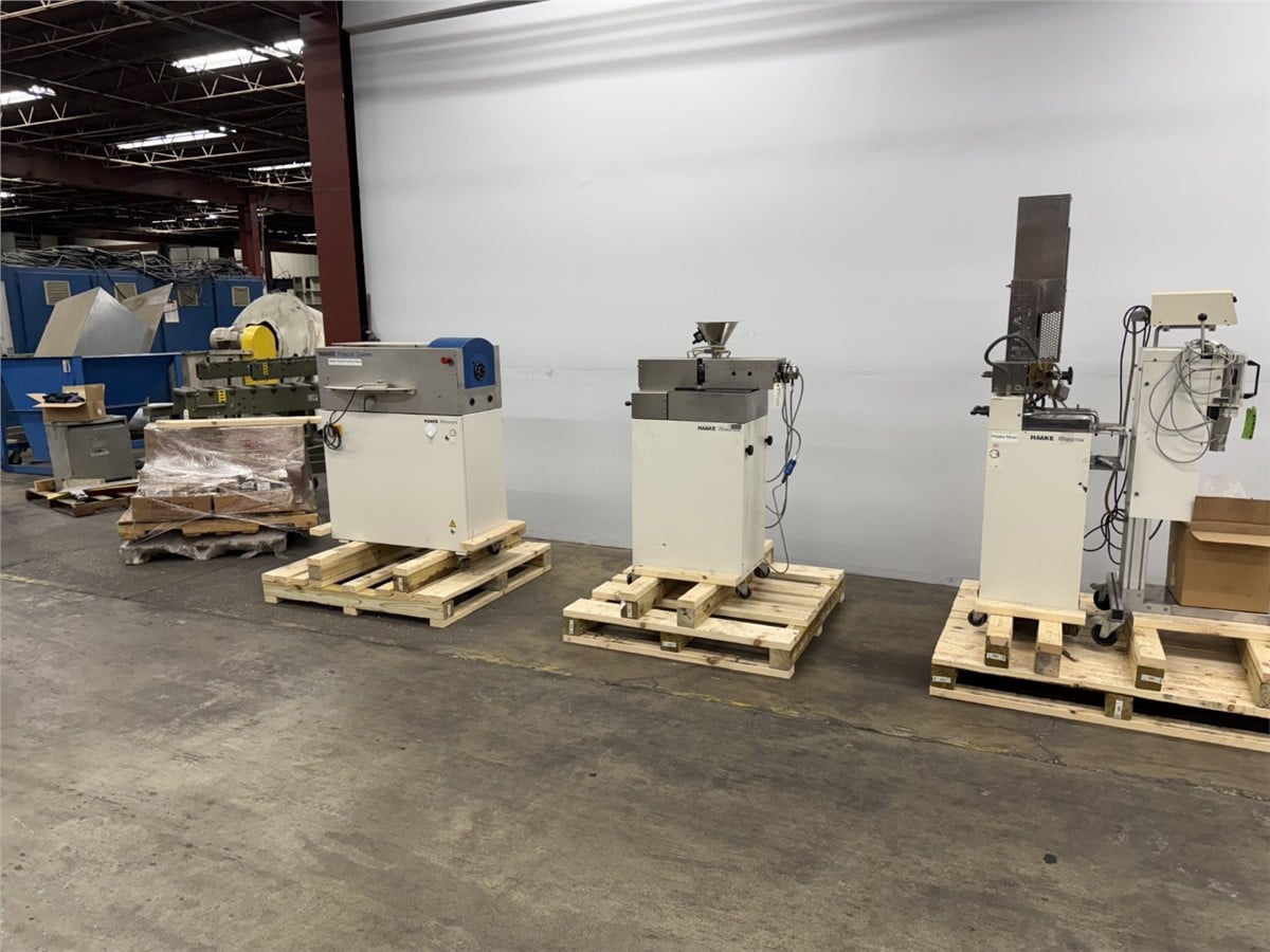 Fisher Scientific Haake #Rheocord-300P, Lab Compounding System, 2-200 RPM, 10 HP, Rheocord & internal mixer & - Image 1