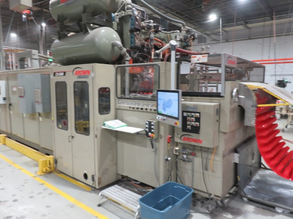 Brown #CS-5500, Quad Series Continuous Thermoformer, 50" x 50" mold, 155 ton form, 260 ton hold, 180 ton - Image 4