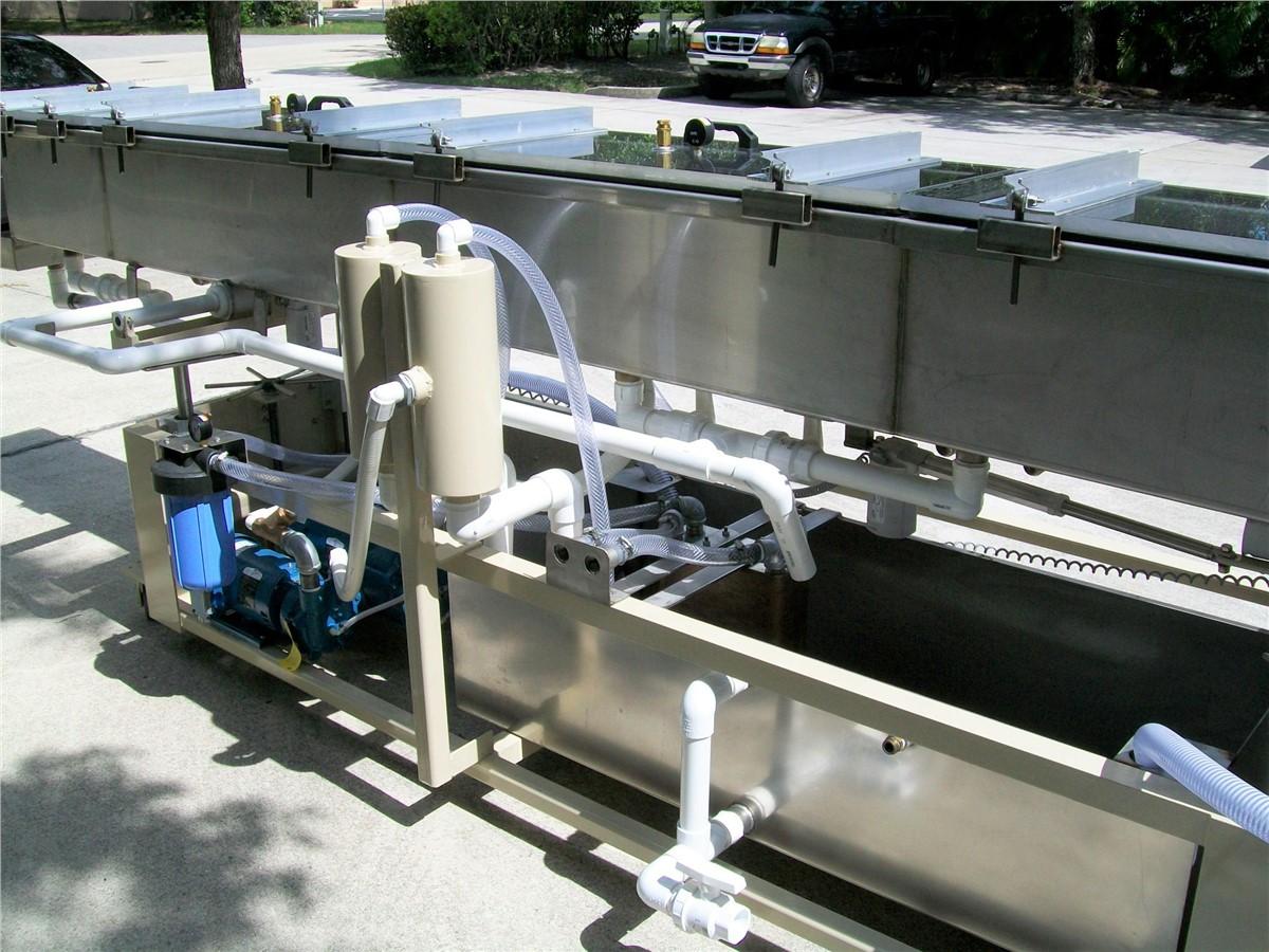 TEC Polymer, Vacuum Sizing Tank, 14" width x 12" D x 14' L, 4 chambers, 3 axis movement, 2/3/7.5 HP pumps - Image 4