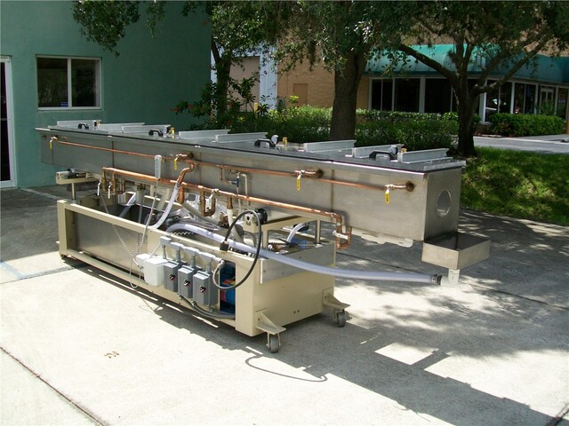 TEC Polymer, Vacuum Sizing Tank, 14" width x 12" D x 14' L, 4 chambers, 3 axis movement, 2/3/7.5 HP pumps - Image 7