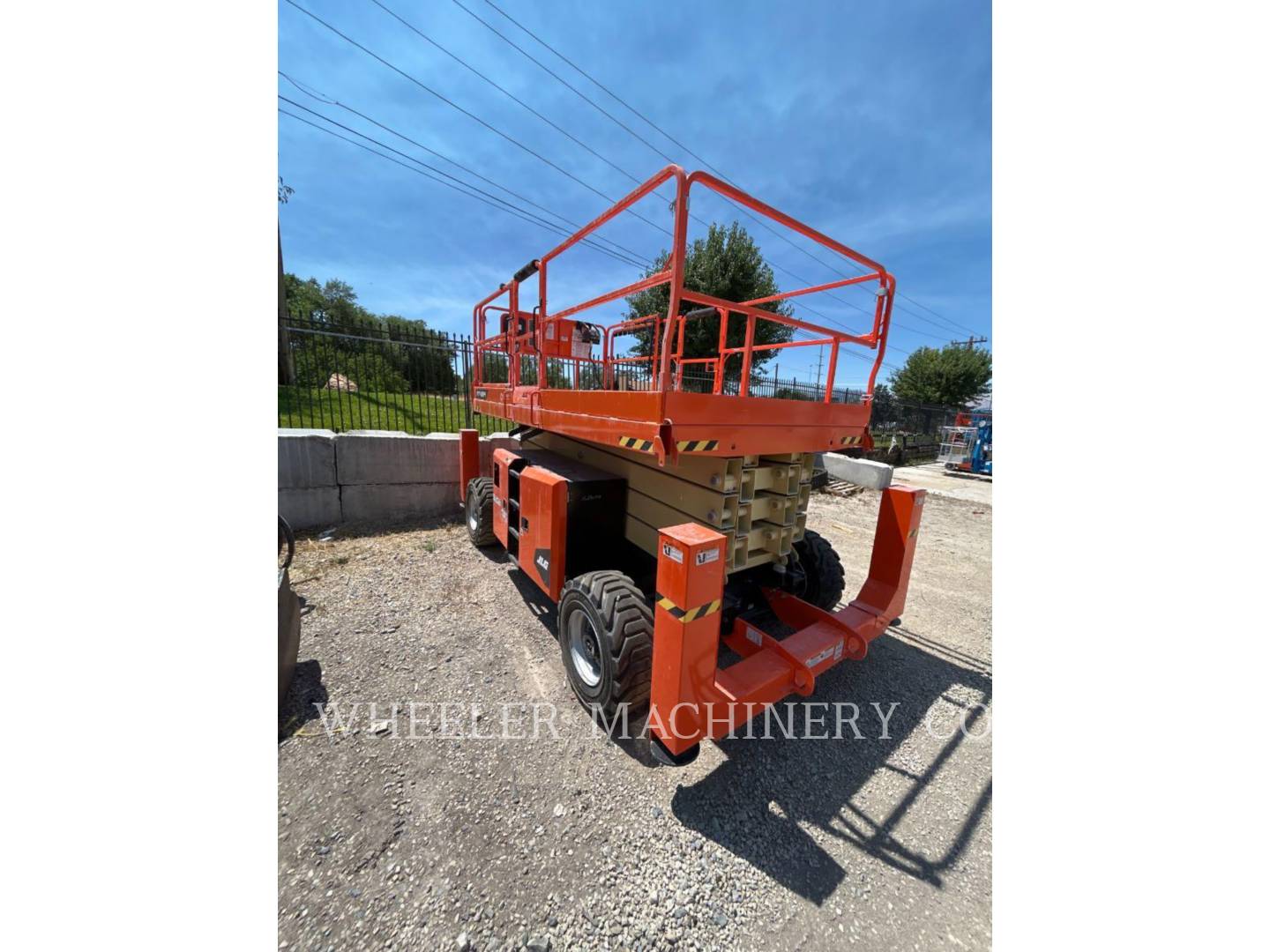 Jlg Industries, Inc. RT4394, Lift Scissor, S/N: M200097688, 2024 - Image 3