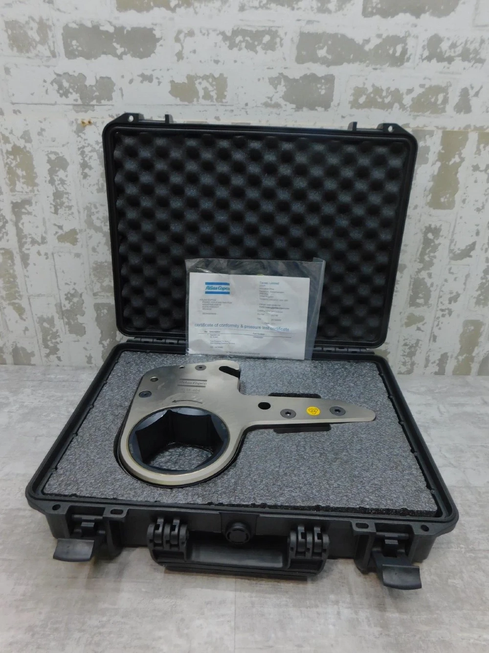 new atlas copco hydraulic torque ra, RL14-404, 4 1/4" NEW - Image 1