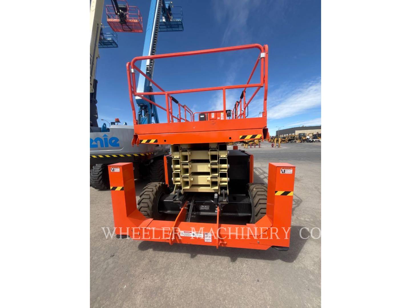 Jlg Industries, Inc. RT4394, Lift Scissor, S/N: M200094131, 2024 - Image 2
