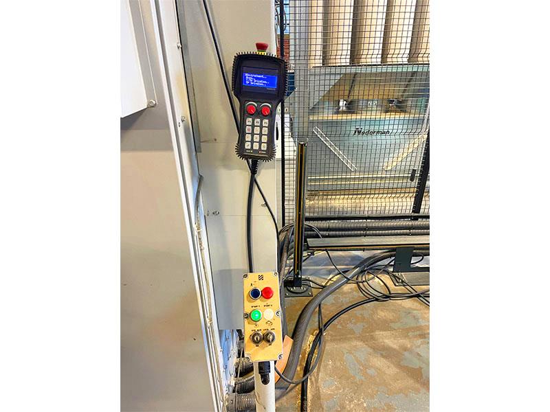 Biesse #Rover-B-Edge-1667, CNC machining center, 5-Axis, 265" X, 62" Y, 13" Z, 24k RPM, 22 ATC, w/ - Image 6