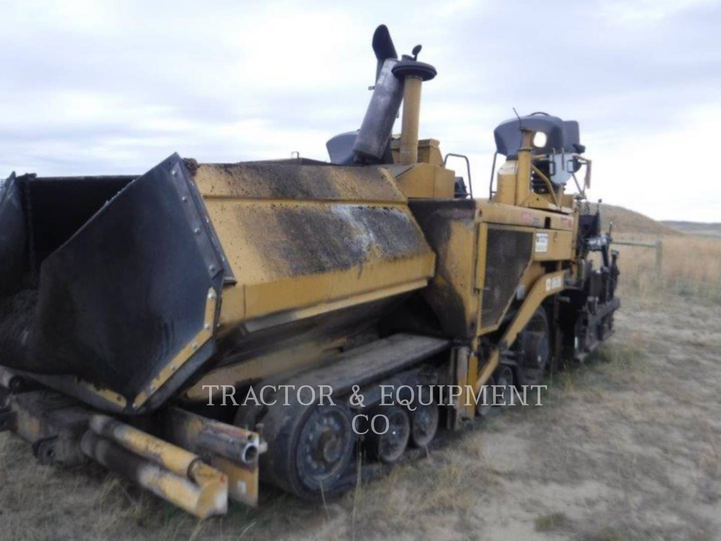 Caterpillar AP1055D, Asphalt Paver, 7198 hours, S/N: FAC00852, 2011 - Image 1