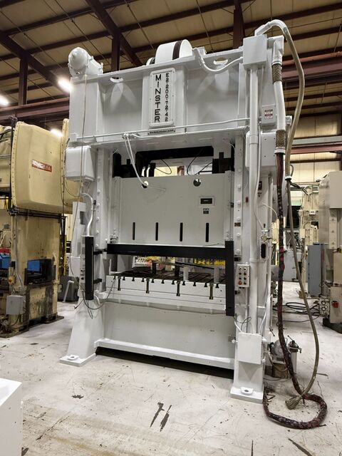 200 Ton, Minster Hevistamper #E2D-200, straight side double crank, 8" stroke, 31" Shut Height, 6" adj., 71" - Image 2