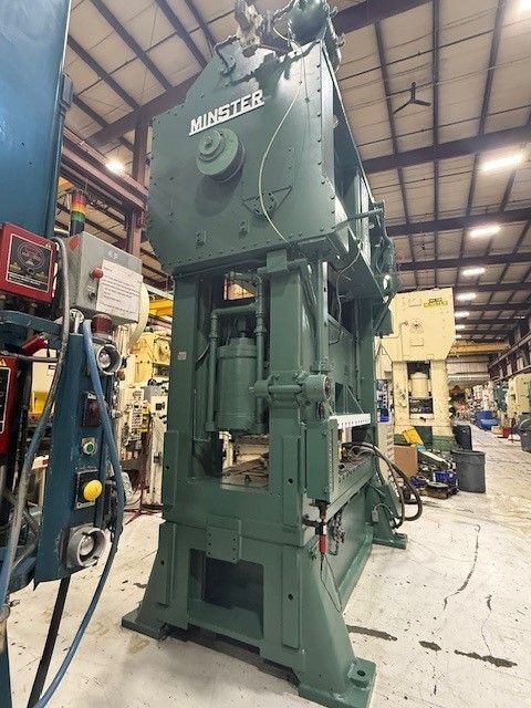 300 Ton, Minster Hevistamper #E2-300-84-48, 12" stroke, 30" Shut Height, 6" adj., 84" x48" bed, 80 SPM, air - Image 5