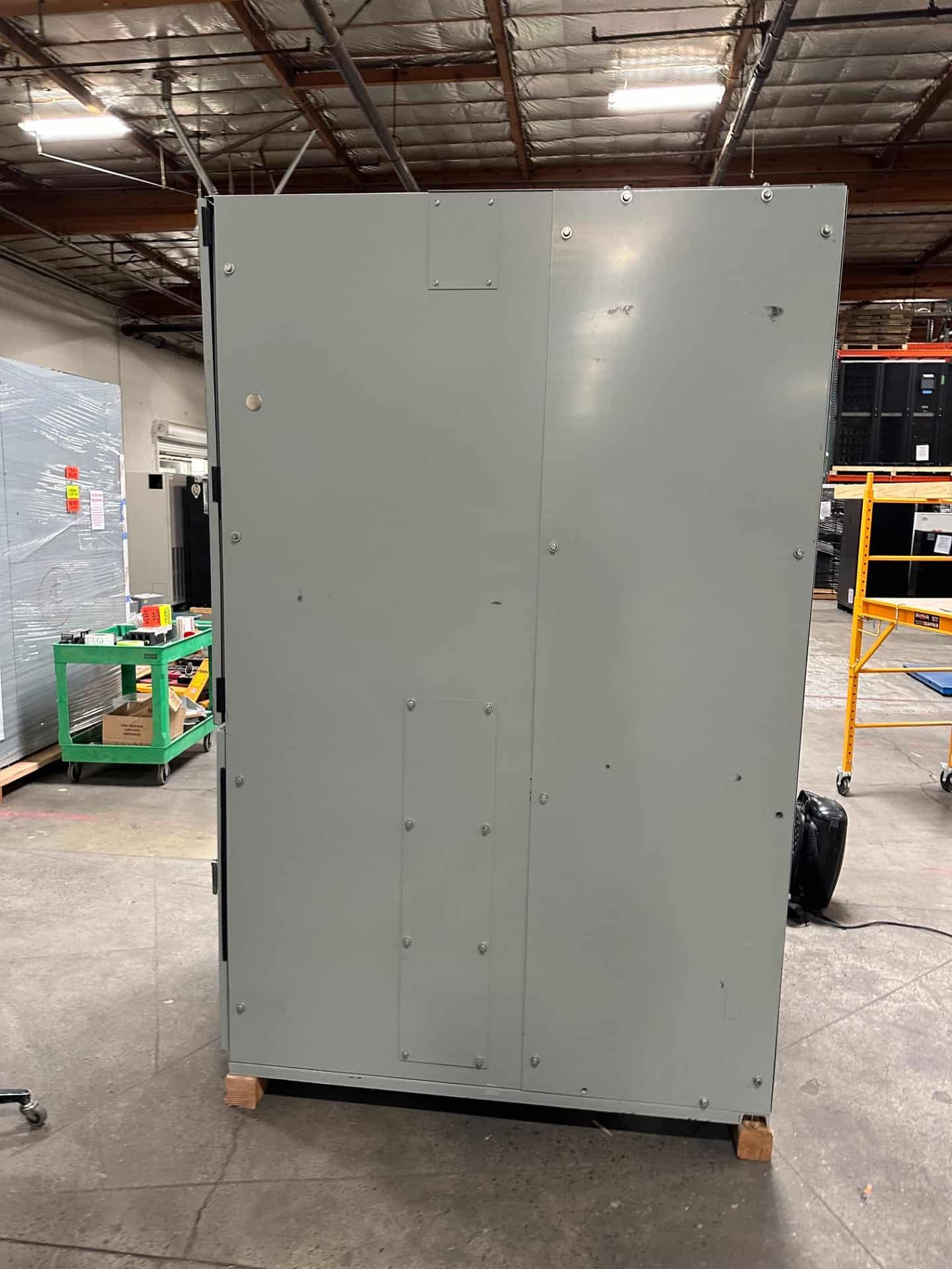 2000 Amp. Russelectric RTBDNBCT-20004CEF, automatic transfer switch with ISO Bypass, 480 Volts, Nema 1 - Image 4