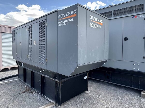 200 KW Generac #SD0200GG178.7D18HPSY3, diesel generator, sound attenuated enclosure, 120/08 Volts, 2016 - Image 3