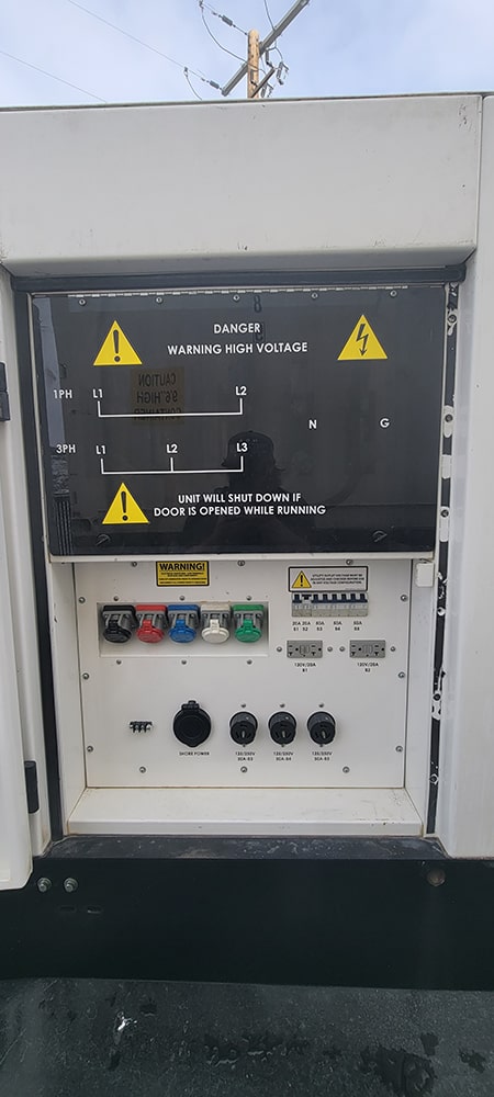 200 KW SWP / Hanco #QP220, mobile diesel generator set, multi-voltage, EPA Tier 3 Flex, 2015 - Image 9