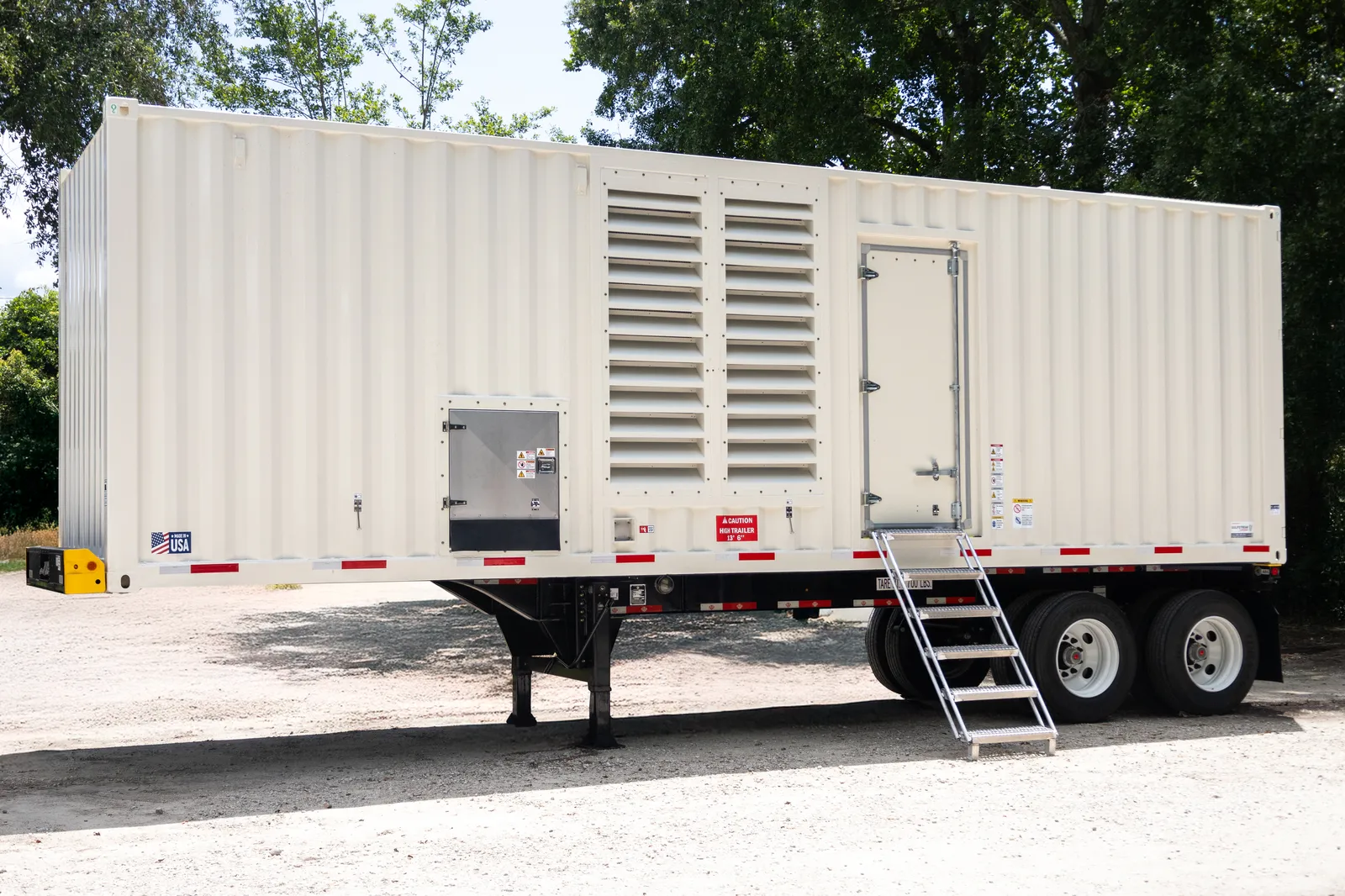 800 KW Caterpillar #C27, diesel generator, 277/480 Volts, 122 hours, 2019 - Image 1