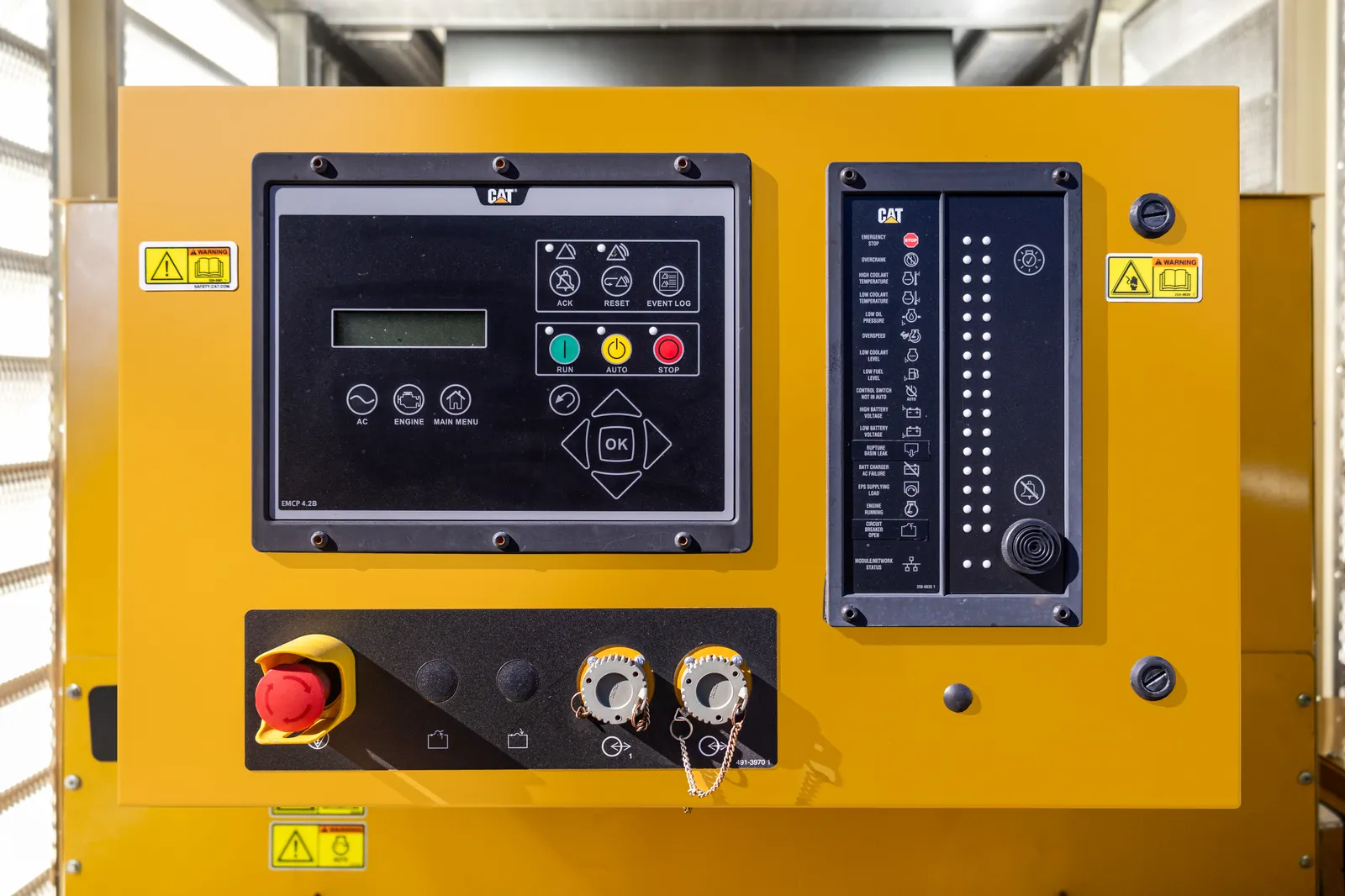 800 KW Caterpillar #C27, diesel generator, 277/480 Volts, 122 hours, 2019 - Image 5