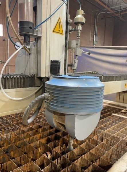 A & V #AV10005BA-5X, waterjet, 6' x 10' table, 50 HP, 55000 psi, PC based Windows 7, 2016 - Image 7