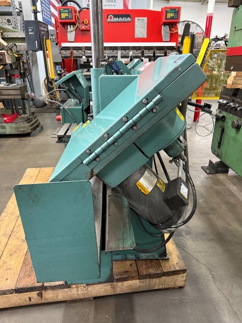 9" x 17" W.F. Wells #W-9-1, horizontal bandsaw, 70-380 FPM, 138" x 1" x .035"blade size, 3 HP - Image 5