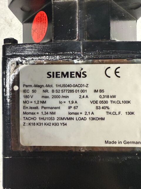 .3 KW Siemens #1HU5040-0AC01-Z, Servo Motor, 2000 RPM, 180 V, no box, New - Image 3