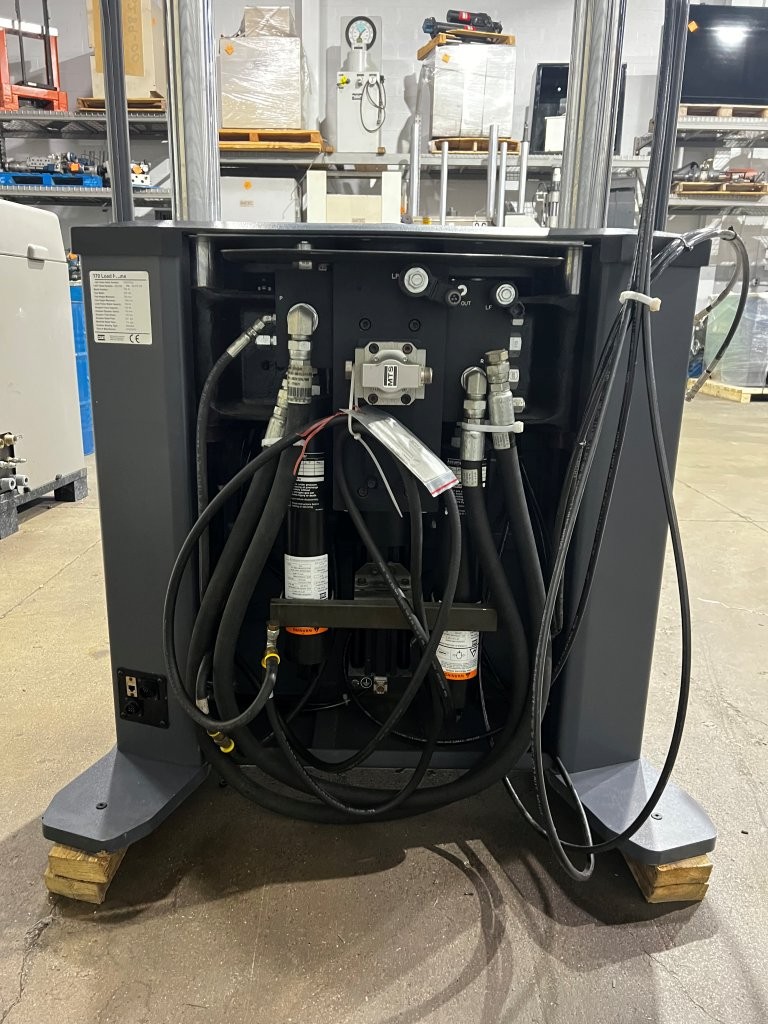 22 KIP (100kN) MTS #370.10, Landmark Fatigue Testing Load Frame, 2 Column, 21" between columns - Image 5